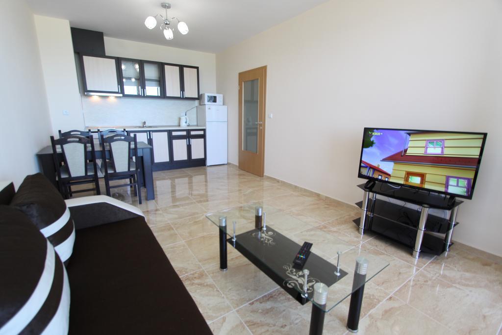 Golden Sea View Apartments Pomorie Exterior foto