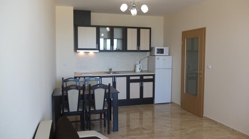 Golden Sea View Apartments Pomorie Exterior foto