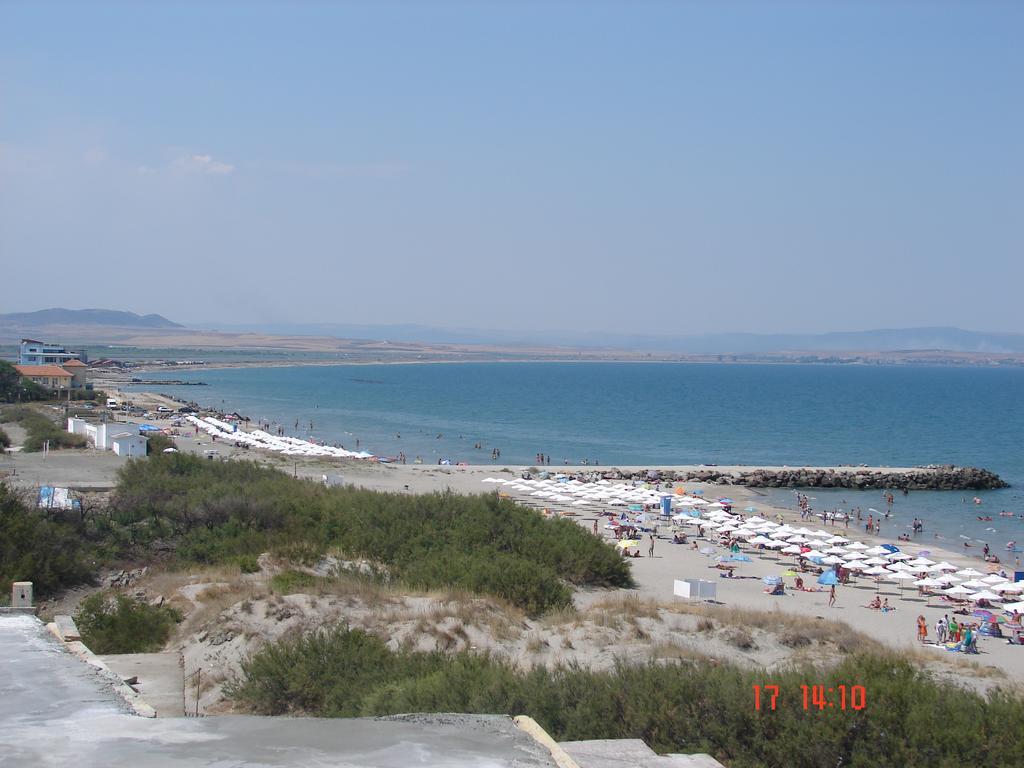 Golden Sea View Apartments Pomorie Exterior foto